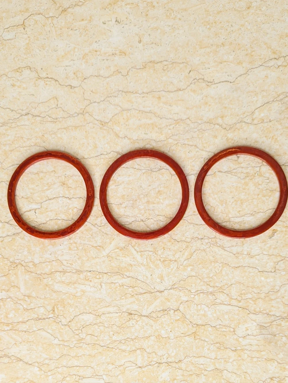 Vintage Bakelite Dark Brown Red Marbled Skinny Bangles Bracelets Set Of 3